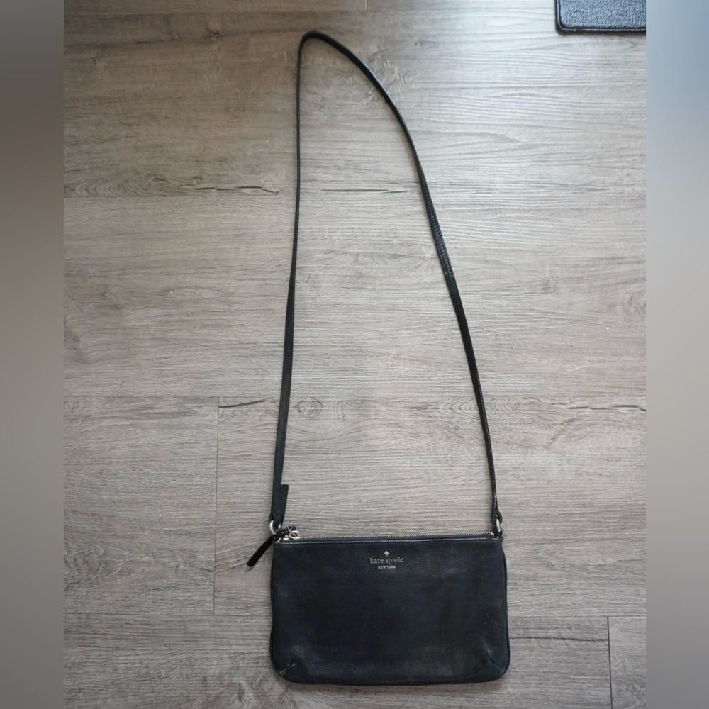 Kate spade small crossbody purse black